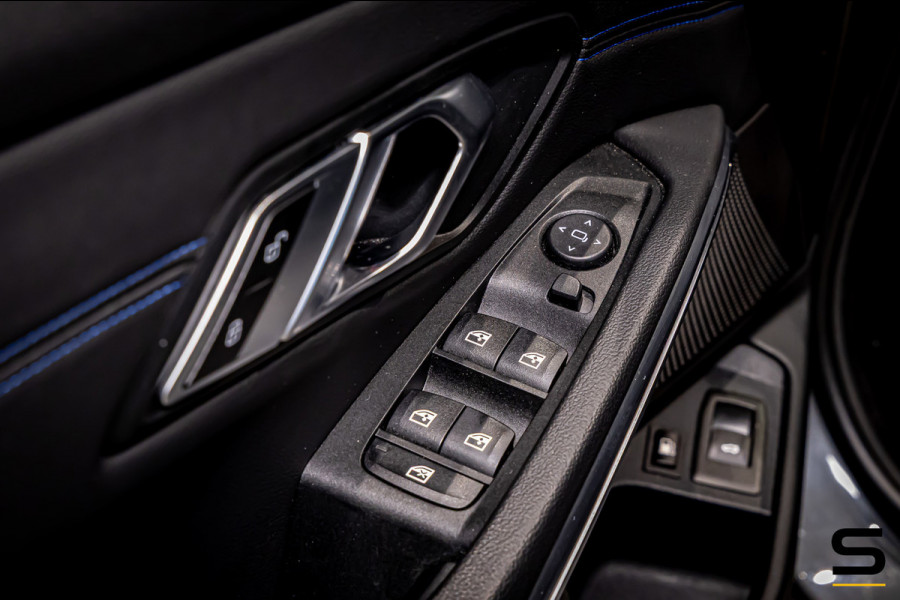 BMW 3 Serie Touring 330e Business Edition Plus|M-sport|1eig