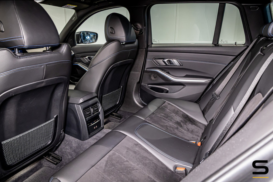 BMW 3 Serie Touring 330e Business Edition Plus|M-sport|1eig