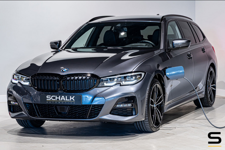 BMW 3 Serie Touring 330e Business Edition Plus|M-sport|1eig