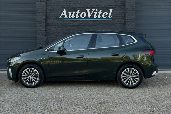BMW 2 Serie Active Tourer 225e xDrive | Sportleder | M-Stuurwiel | Camera | Carplay