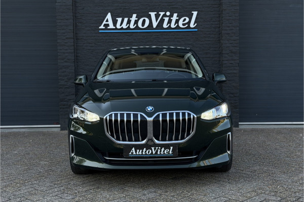 BMW 2 Serie Active Tourer 225e xDrive | Sportleder | M-Stuurwiel | Camera | Carplay