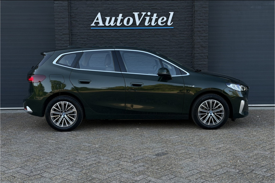 BMW 2 Serie Active Tourer 225e xDrive | Sportleder | M-Stuurwiel | Camera | Carplay