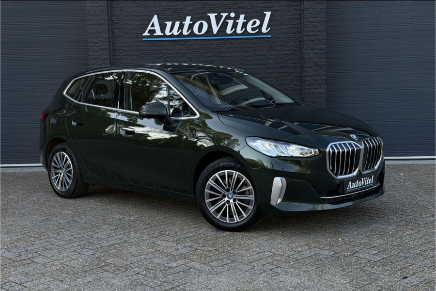 BMW 2 Serie Active Tourer 225e xDrive | Sportleder | M-Stuurwiel | Camera | Carplay