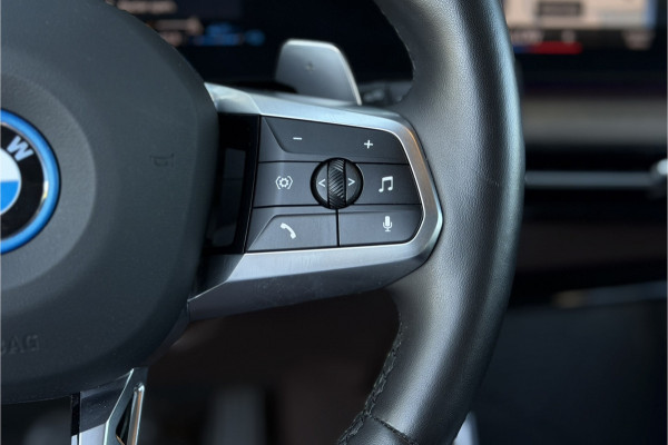BMW 2 Serie Active Tourer 225e xDrive | Sportleder | M-Stuurwiel | Camera | Carplay
