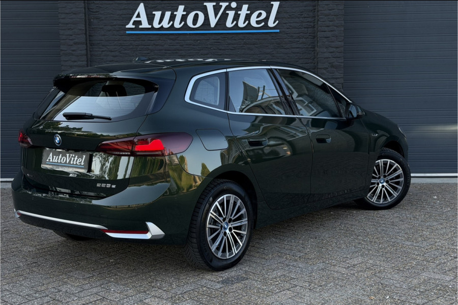 BMW 2 Serie Active Tourer 225e xDrive | Sportleder | M-Stuurwiel | Camera | Carplay