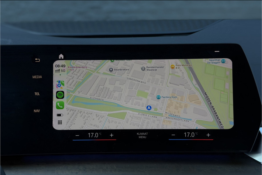 BMW 2 Serie Active Tourer 225e xDrive | Sportleder | M-Stuurwiel | Camera | Carplay