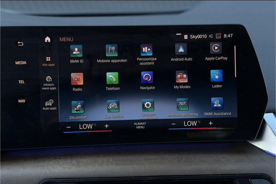 BMW 2 Serie Active Tourer 225e xDrive | Sportleder | M-Stuurwiel | Camera | Carplay
