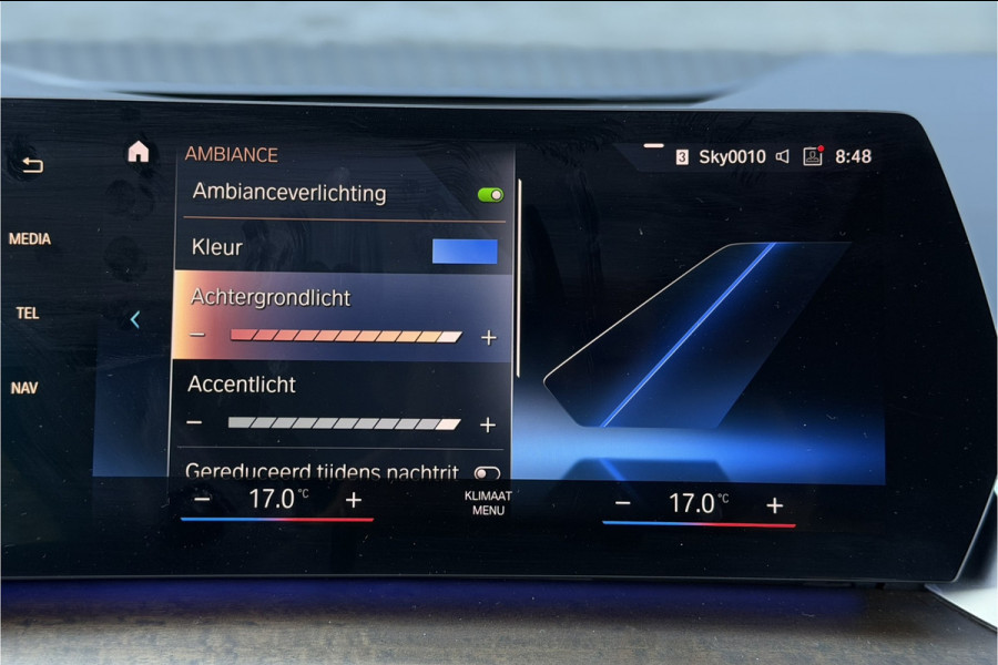 BMW 2 Serie Active Tourer 225e xDrive | Sportleder | M-Stuurwiel | Camera | Carplay