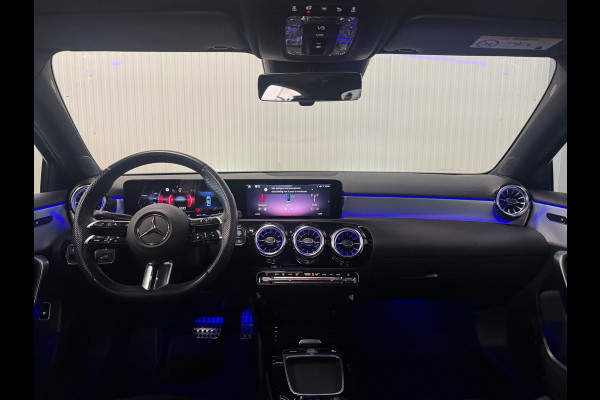Mercedes-Benz A-Klasse 180 AMG Line | FACELIFT | NAP | PANO | NIGHT | AMBIANCE