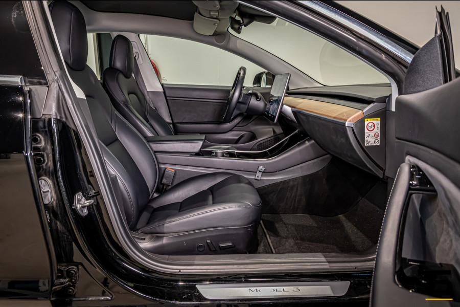 Tesla Model 3 Long Range AWD 75 kWh|NAP|Pano|Leder|Cam|E-stoel