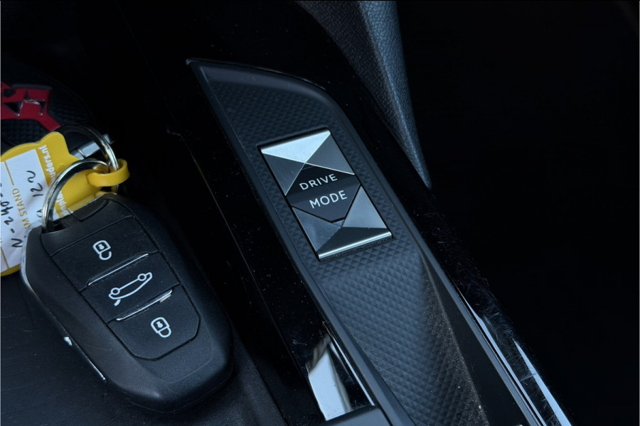 DS DS 3 Crossback E-Tense Performance Line 50 kWh | Comfort Acces | Camera | Head-Up | Stoelverwarming