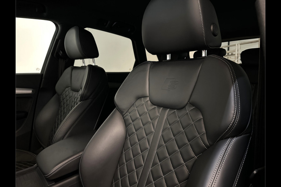 Audi Q5 55 367pk S-Line | Luchtvering | #RS Leder | Camera | Virtual | Keyless | Trekhaak 1750kg | Quantum Grijs | 3-Zone Clima. | Mw.Pr; 87848,=.