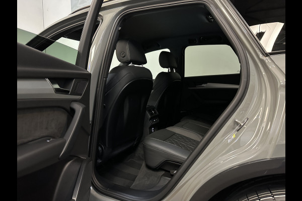 Audi Q5 55 367pk S-Line | Luchtvering | #RS Leder | Camera | Virtual | Keyless | Trekhaak 1750kg | Quantum Grijs | 3-Zone Clima. | Mw.Pr; 87848,=.