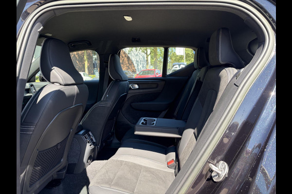 Volvo XC40 Core Recharge Pure Electric 2WD SOH 98% | STOEL STUUR VERWARMING | RIJKLAAR MET 12 MND BOVAG GARANTIE | ACHTERUITRIJCAMERA | CRUISE |