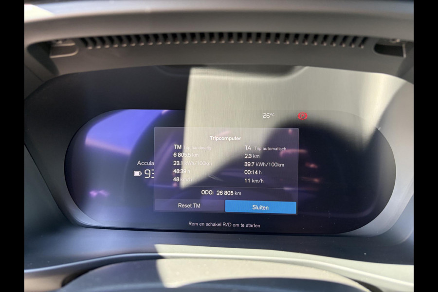 Volvo XC40 Core Recharge Pure Electric 2WD SOH 98% | STOEL STUUR VERWARMING | RIJKLAAR MET 12 MND BOVAG GARANTIE | ACHTERUITRIJCAMERA | CRUISE |