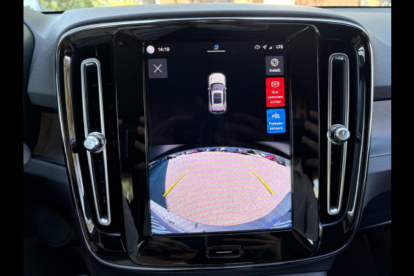 Volvo XC40 Core Recharge Pure Electric 2WD SOH 98% | STOEL STUUR VERWARMING | RIJKLAAR MET 12 MND BOVAG GARANTIE | ACHTERUITRIJCAMERA | CRUISE |