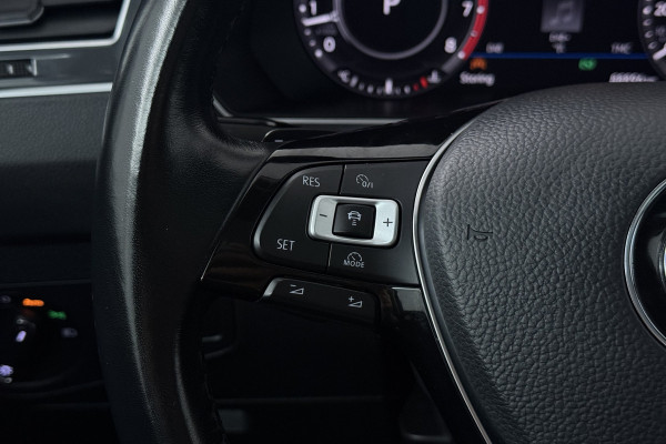 Volkswagen Tiguan 1.4 TSI ACT Highline (PANORAMADAK, CAMERA, DIGITALE COCKPIT, TREKHAAK WEGKLAPBAAR, MASSAGE STOELEN)