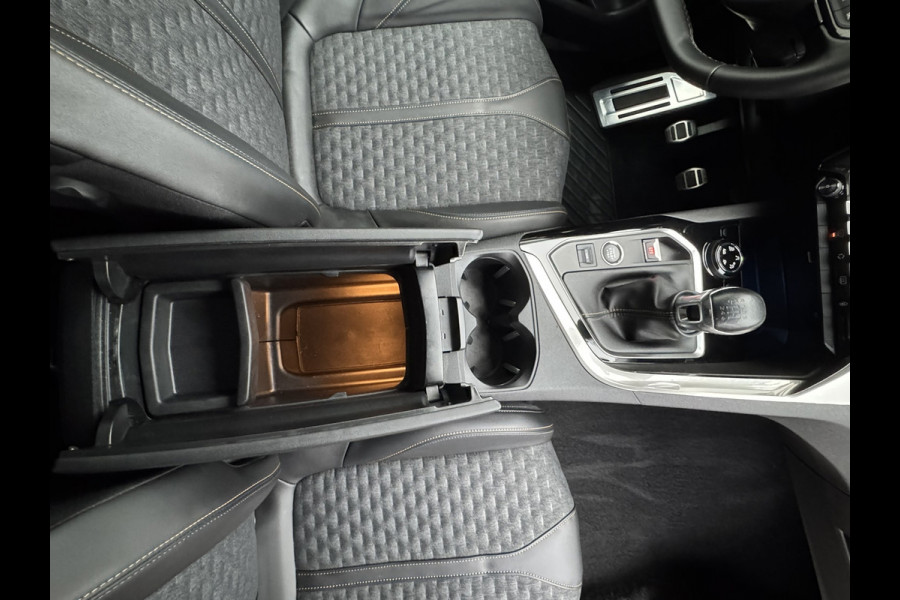 Peugeot 3008 1.2 PureTech Allure Cruise Climate Camera Dodehoekdetectie Navigatie