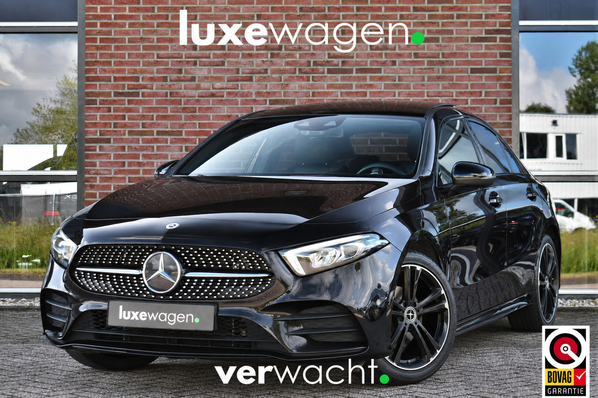 Mercedes-Benz A-Klasse 250 e AMG Line Pano Night Carplay Camera