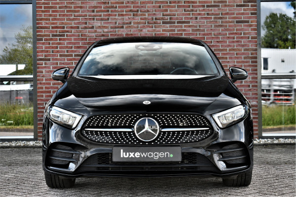 Mercedes-Benz A-Klasse 250 e AMG Line Pano Night Carplay Camera