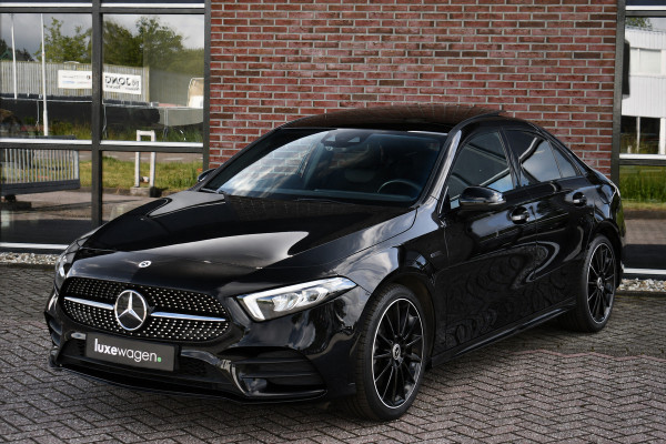 Mercedes-Benz A-Klasse 250 e AMG Line Pano Night Carplay Camera