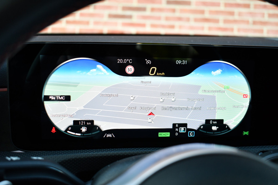 Mercedes-Benz A-Klasse 250 e AMG Line Pano Night Carplay Camera