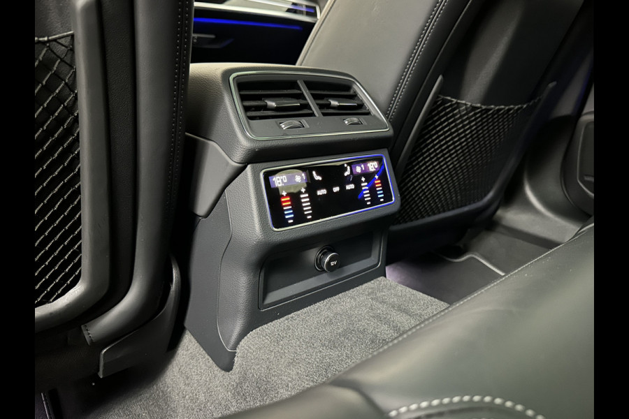 Audi A6 Avant 55 TFSI e Quattro Competition S-Line | #RS-Stoelen | Panorama | Soft-Close | 360 Camera | B&O Sound | ACC | Keyless-Entry | 4-Zone Clima | Trekhaak | Matrix-LED | Leder-Pakket | Sfeerverlichting | 20'' | Memory | Stuurverwarming | Carplay |