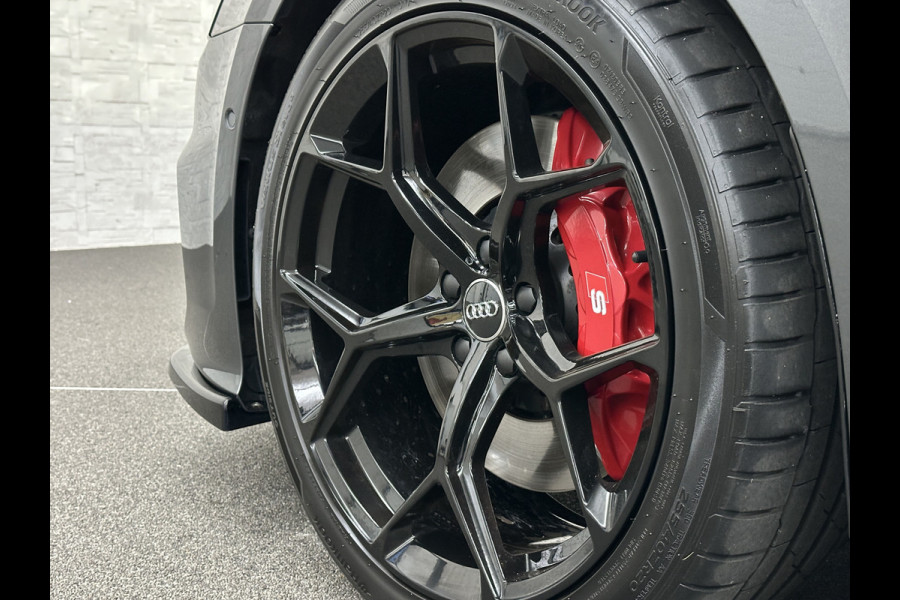 Audi A6 Avant 55 TFSI e Quattro Competition S-Line | #RS-Stoelen | Panorama | Soft-Close | 360 Camera | B&O Sound | ACC | Keyless-Entry | 4-Zone Clima | Trekhaak | Matrix-LED | Leder-Pakket | Sfeerverlichting | 20'' | Memory | Stuurverwarming | Carplay |