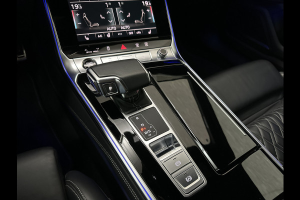Audi A6 Avant 55 TFSI e Quattro Competition S-Line | #RS-Stoelen | Panorama | Soft-Close | 360 Camera | B&O Sound | ACC | Keyless-Entry | 4-Zone Clima | Trekhaak | Matrix-LED | Leder-Pakket | Sfeerverlichting | 20'' | Memory | Stuurverwarming | Carplay |