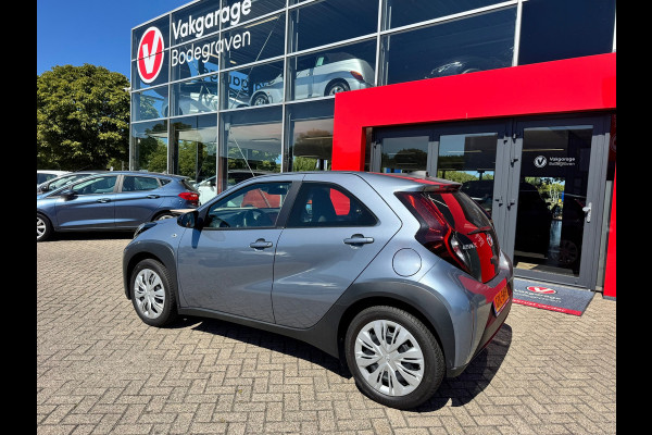 Toyota Aygo X 1.0 VVT-i MT Play