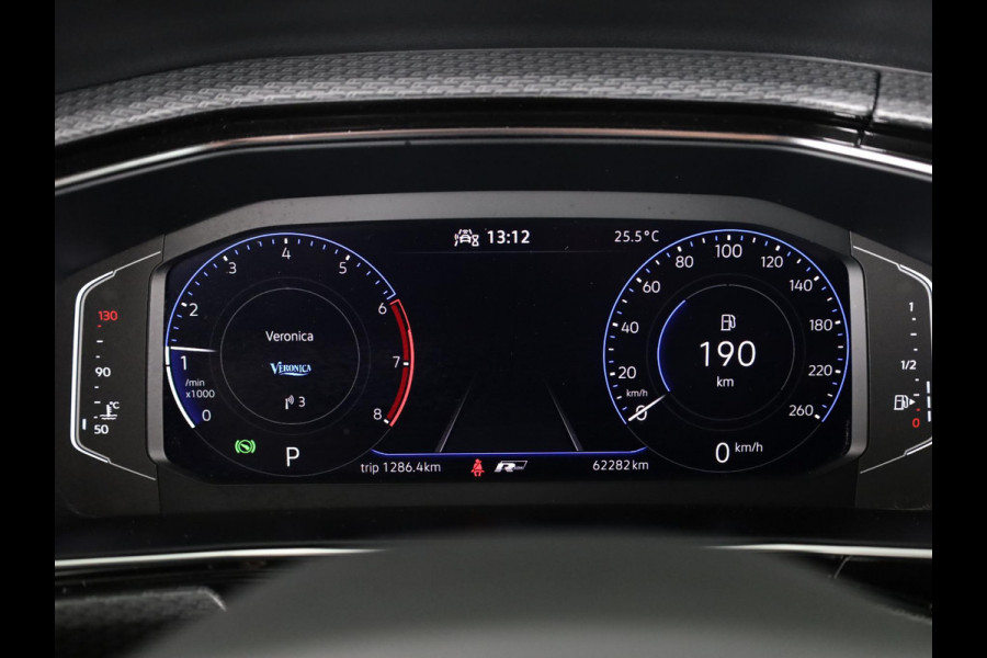 Volkswagen T-Cross 1.5 TSI Style Business R 150PK | Automaat (DSG) | Camera | Keyless entry | Digitaal dashboard