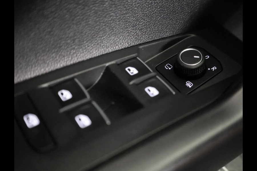 Volkswagen T-Cross 1.5 TSI Style Business R 150PK | Automaat (DSG) | Camera | Keyless entry | Digitaal dashboard