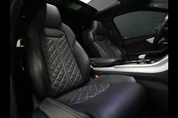 Audi Q7 60 TFSI e quattro Competition [SCHUIFKANTELDAK, RS ZETELS, APPLE CARPLAY, TREKHAAK, MEMORY SEATS, STOELVERWARMING V+A, DIGITAL DASH, HEAD-UP, BOSE, STOELVENTILATIE, MASSAGE, HD MATRIX LED, 360 CAMERA, ELEKTRISCHE ACHTERKL