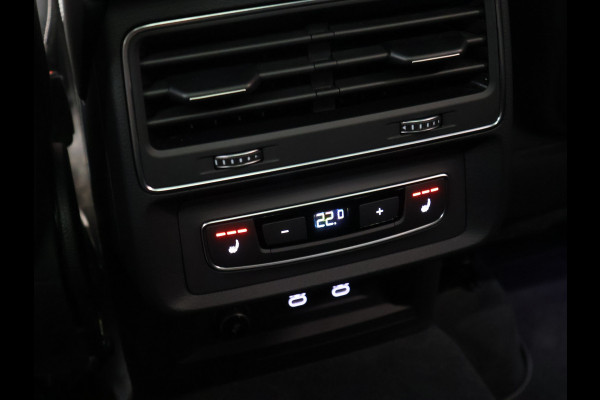 Audi Q7 60 TFSI e quattro Competition [SCHUIFKANTELDAK, RS ZETELS, APPLE CARPLAY, TREKHAAK, MEMORY SEATS, STOELVERWARMING V+A, DIGITAL DASH, HEAD-UP, BOSE, STOELVENTILATIE, MASSAGE, HD MATRIX LED, 360 CAMERA, ELEKTRISCHE ACHTERKL