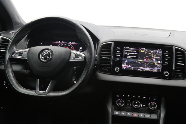Škoda Karoq 1.5 TSI ACT 150 PK Automaat Sportline BNS, Panoramadak, Keyless, Adap. Cruise Control