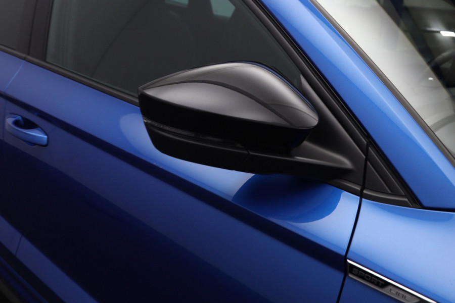 Škoda Karoq 1.5 TSI ACT 150 PK Automaat Sportline BNS, Panoramadak, Keyless, Adap. Cruise Control