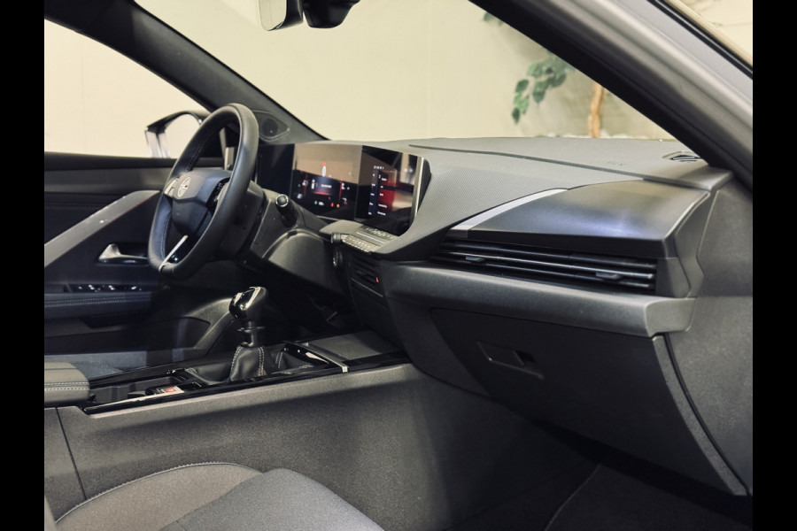 Opel Astra Sports Tourer 1.2 130PK GS Line Ultimate | Panorama | ACC | HUD | Matrix