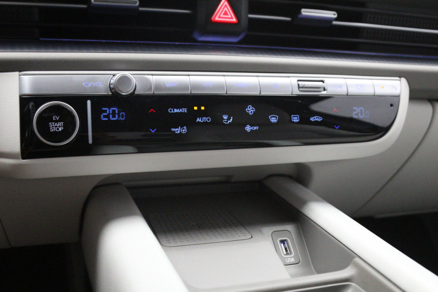 Hyundai IONIQ 6 Connect 77.4 kWh 228 PK, SOH 100%, Leder, 4 X Stoelverwarming, Adap. Cruise Control, Stoel- & Stuurverwarming, Carplay