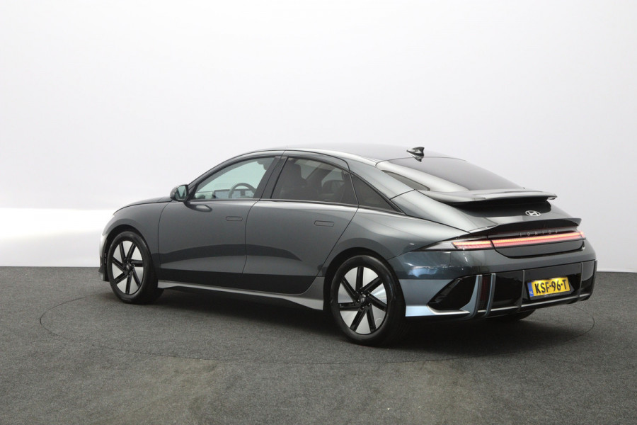 Hyundai IONIQ 6 Connect 77.4 kWh 228 PK, SOH 100%, Leder, 4 X Stoelverwarming, Adap. Cruise Control, Stoel- & Stuurverwarming, Carplay