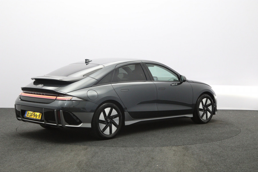 Hyundai IONIQ 6 Connect 77.4 kWh 228 PK, SOH 100%, Leder, 4 X Stoelverwarming, Adap. Cruise Control, Stoel- & Stuurverwarming, Carplay