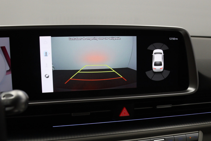 Hyundai IONIQ 6 Connect 77.4 kWh 228 PK, SOH 100%, Leder, 4 X Stoelverwarming, Adap. Cruise Control, Stoel- & Stuurverwarming, Carplay