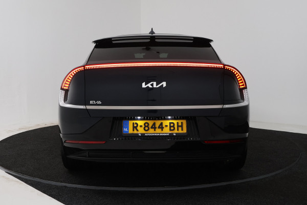 Kia Ev6 Plus 77.4 kWh (STOELVERWARMING, STUURVERWARMING, CAMERA, 1e EIGENAAR, DEALER ONDERHOUDEN)
