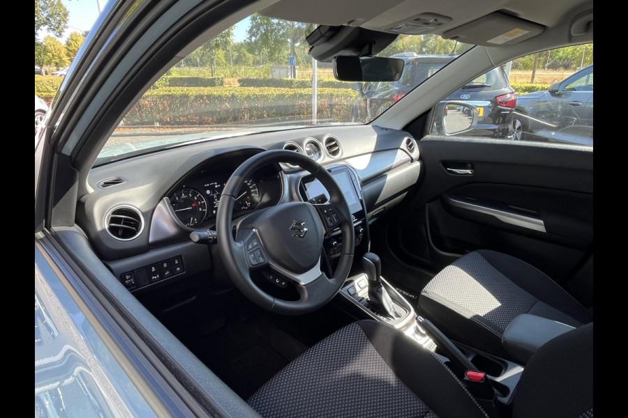 Suzuki Vitara 1.4 Boosterjet Smart Hybrid AllGrip Select Automaat | In meerdere kleuren uit voorraad leverbaar | Adapt. Cruise | Camera | Dodehoek | Rijstrook | Stoelverwarming | etc. etc.