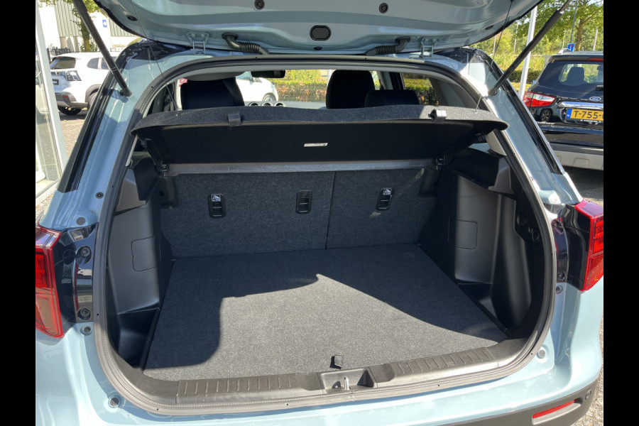 Suzuki Vitara 1.4 Boosterjet Smart Hybrid AllGrip Select Automaat | In meerdere kleuren uit voorraad leverbaar | Adapt. Cruise | Camera | Dodehoek | Rijstrook | Stoelverwarming | etc. etc.