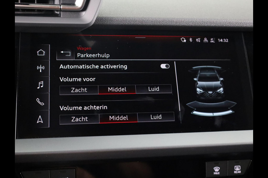 Audi A3 Sportback Pro Line 40 TFSI e 204 pk | Afgevlakt sportstuur | Achteruitrijcamera | Dynamisch led verlichting |