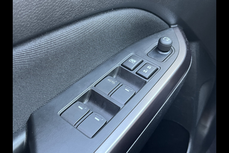 Suzuki Vitara 1.4 Boosterjet Smart Hybrid AllGrip Select Automaat | In meerdere kleuren uit voorraad leverbaar | Adapt. Cruise | Camera | Dodehoek | Rijstrook | Stoelverwarming | etc. etc.