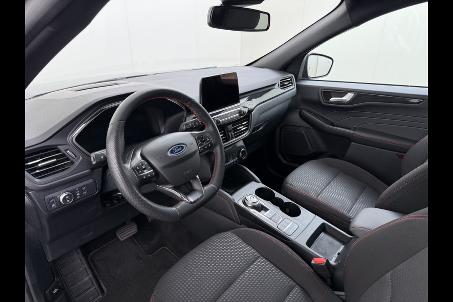 Ford Kuga 2.5 PHEV Hybrid ST-Line Adap.Cruise Stoel+Stuur+Voorruit+Achterbankverwarming Head-Up Display Camera Navi Elek.Achterklep Apple  Digital Cockpit Lane Assist Privacy Glas Lmv Pdc Led Bluetooth Isofix DAB Keyless