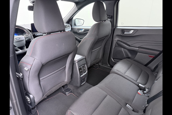 Ford Kuga 2.5 PHEV Hybrid ST-Line Adap.Cruise Stoel+Stuur+Voorruit+Achterbankverwarming Head-Up Display Camera Navi Elek.Achterklep Apple  Digital Cockpit Lane Assist Privacy Glas Lmv Pdc Led Bluetooth Isofix DAB Keyless