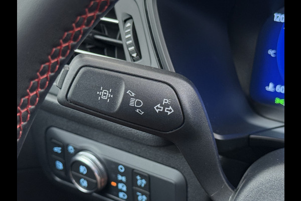 Ford Kuga 2.5 PHEV Hybrid ST-Line Adap.Cruise Stoel+Stuur+Voorruit+Achterbankverwarming Head-Up Display Camera Navi Elek.Achterklep Apple  Digital Cockpit Lane Assist Privacy Glas Lmv Pdc Led Bluetooth Isofix DAB Keyless