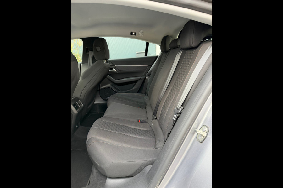 Peugeot 508 1.2 PureTech Allure m22 NAVI|CAMERA|CLIMATE|SPORTVELGEN